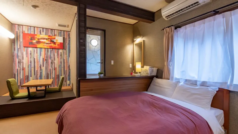 Accommodation with In-Room Dining for Breakfast and Dinner - Poco a Poco