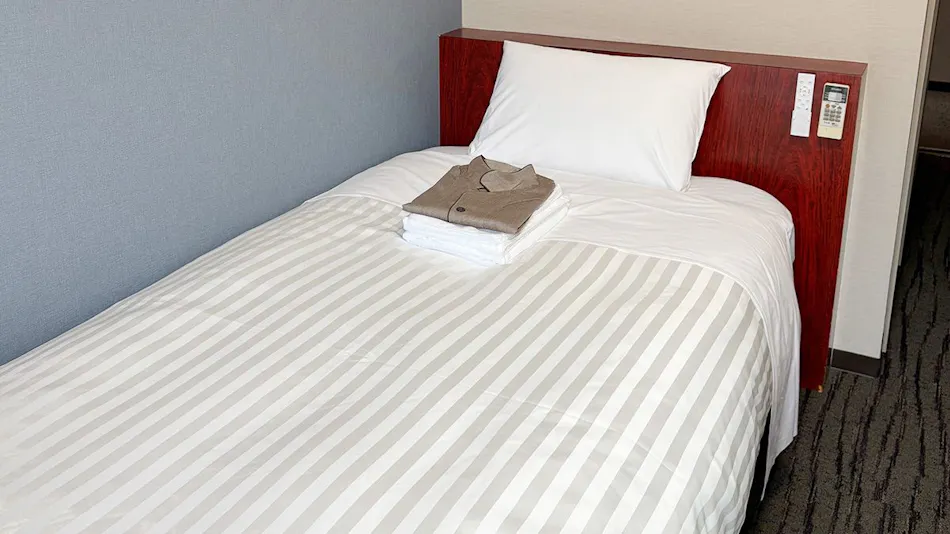 Happiness Inn