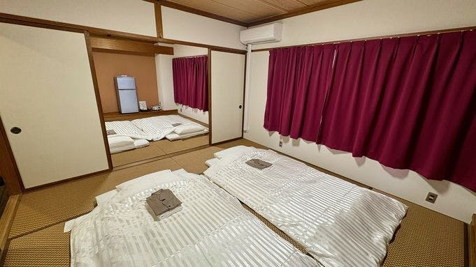 Happiness Inn