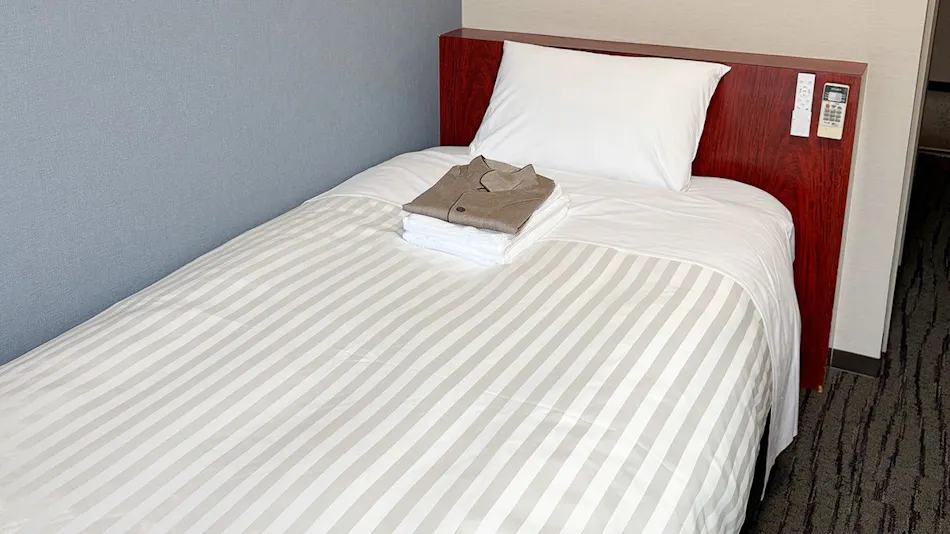 Happiness Inn