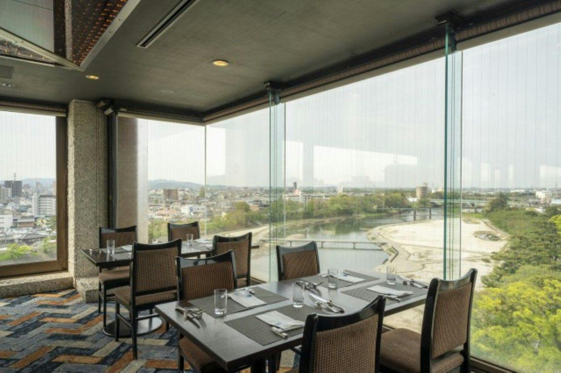 Okazaki New Grand Hotel