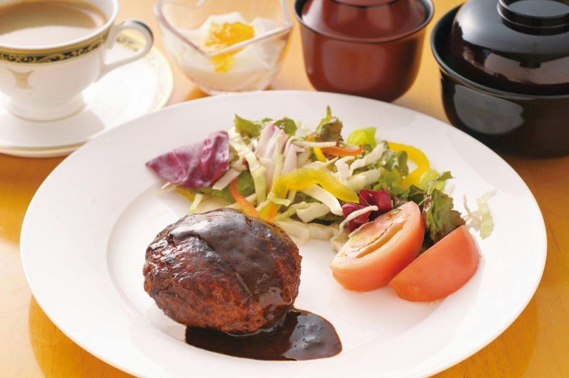 Okazaki New Grand Hotel