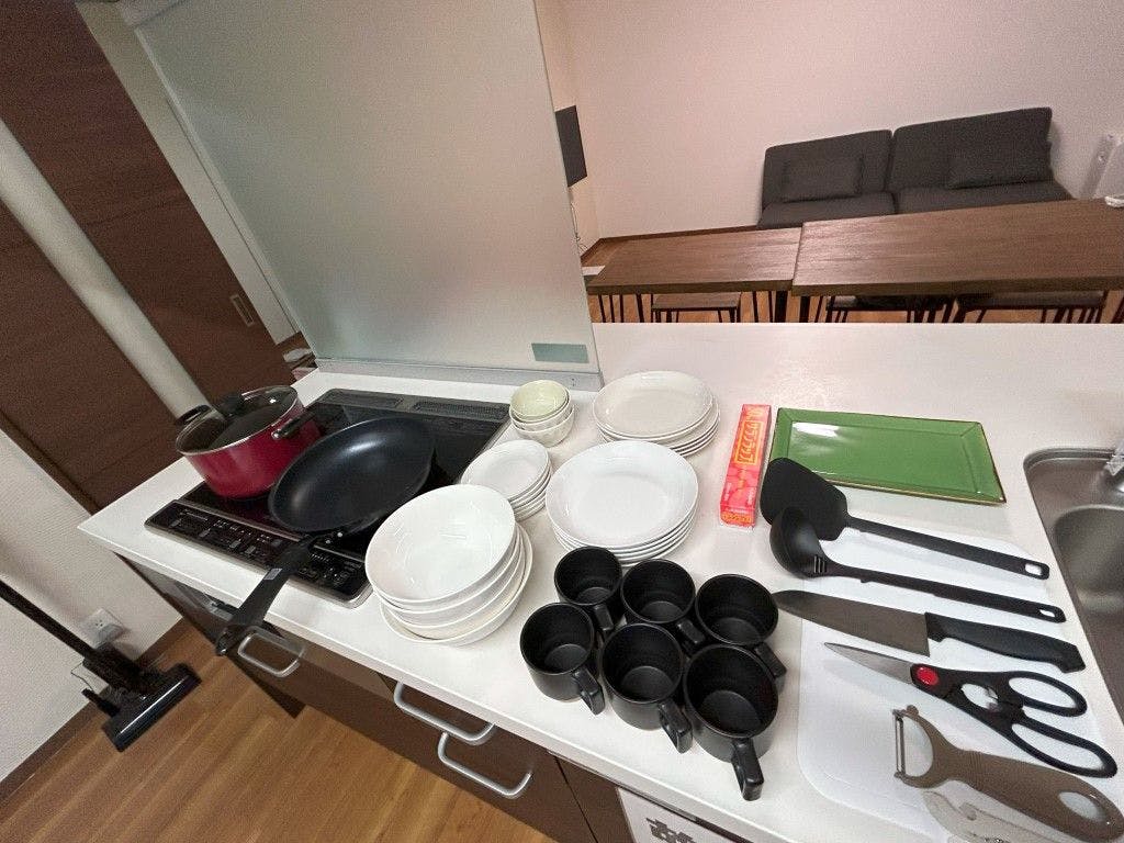 ชั้น 1 เครื่องใช้บนโต๊ะอาหาร