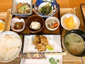 ＨＯＴＥＬ　ＫＡＷＡＭＩ－ＮＡ