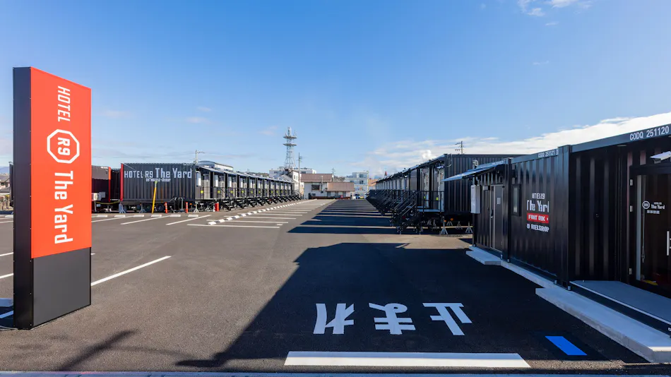 HOTEL R9 The Yard Ena Annex