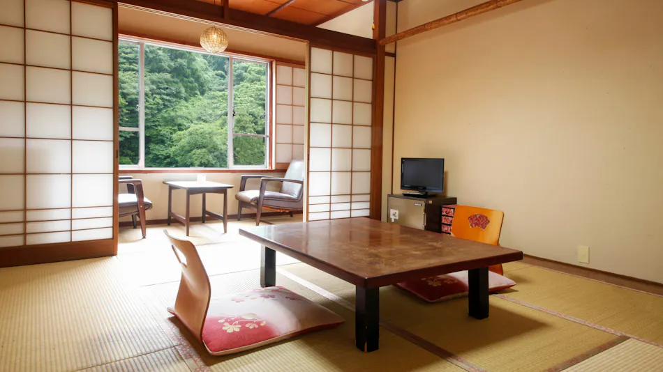 Yubara Onsen Yukai-kan Hanayashiki