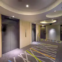 โถงลิฟต์