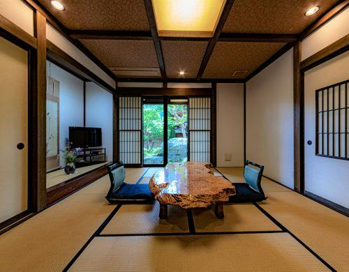 隠居の間