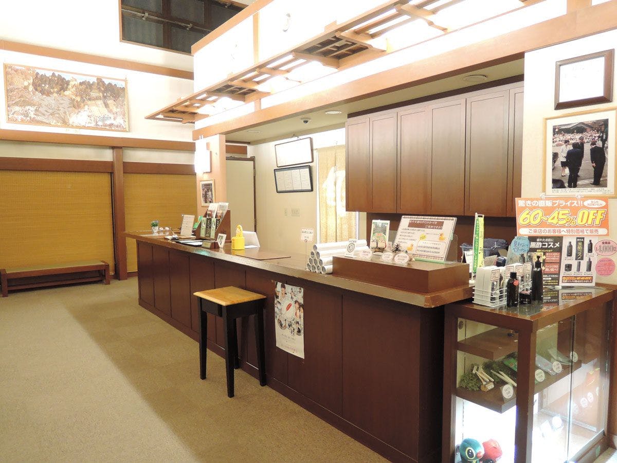 *ตัวอย่างภายในอาคาร: แผนกต้อนรับ