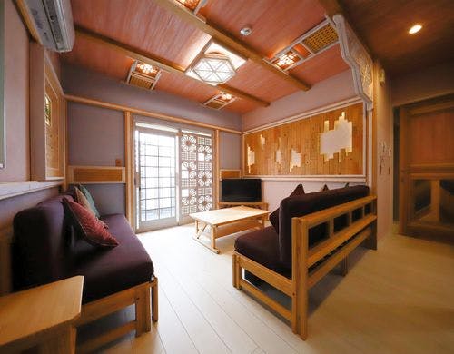 洋室2階建て　テラス付き