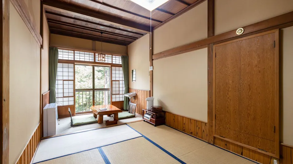 Okutsuchiyu Hidden Hot Spring Kawakami Onsen