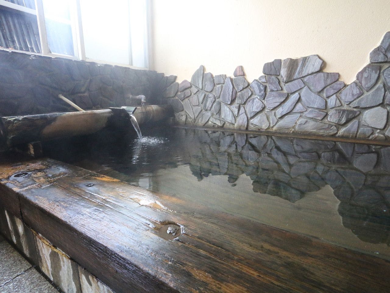Okutsuchiyu Hidden Hot Spring Kawakami Onsen