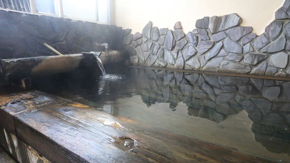 Okutsuchiyu Hidden Hot Spring Kawakami Onsen