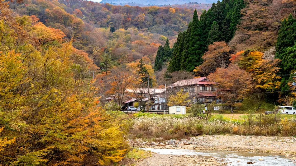 Okutsuchiyu Hidden Hot Spring Kawakami Onsen