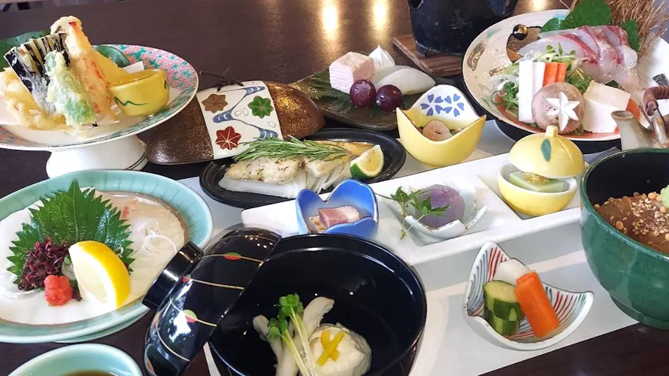 Fukiage Sakyu-so Hotel
