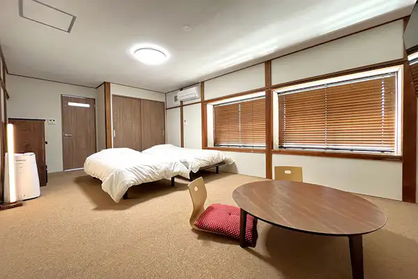 ห้องทวิน