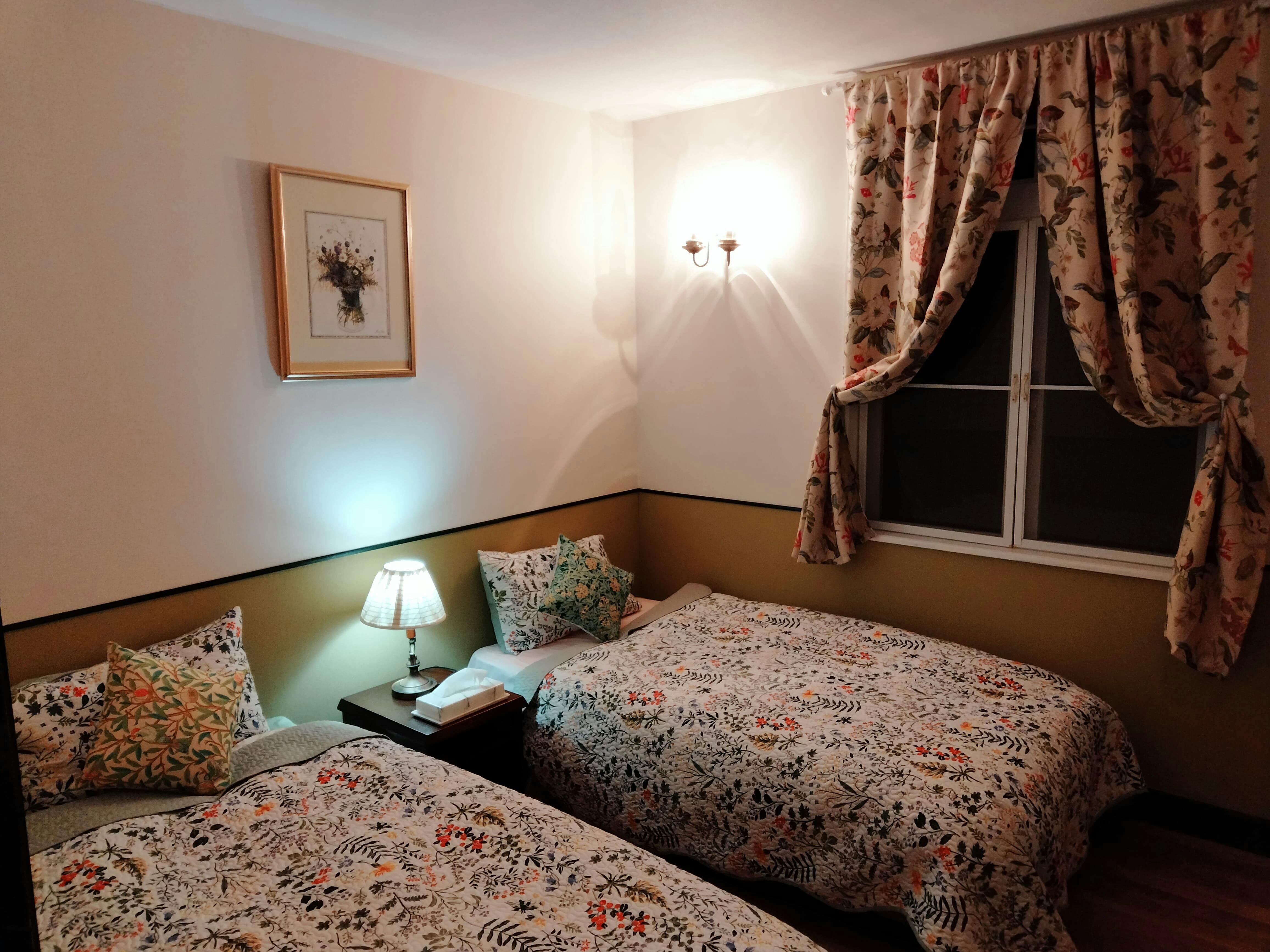 Kamar Twin