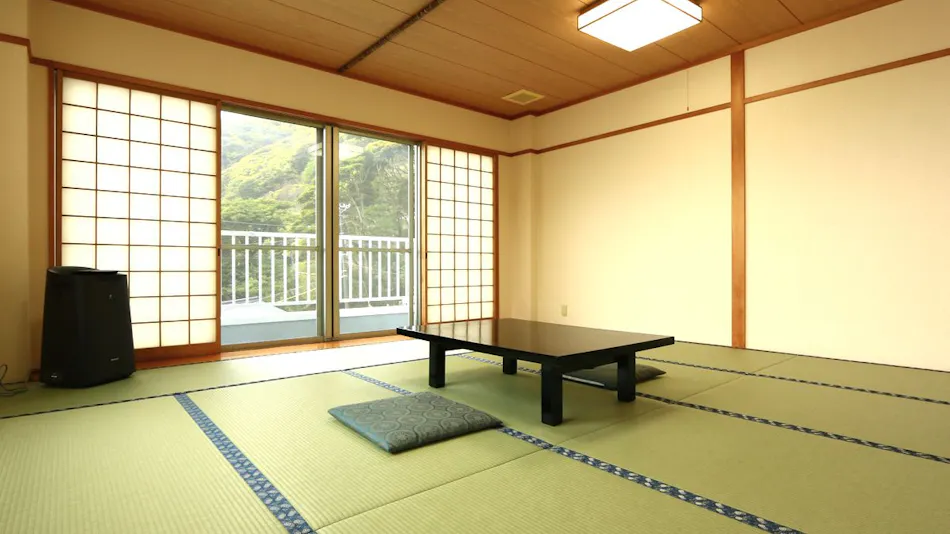 Wakasa Miko Bokai Koraku