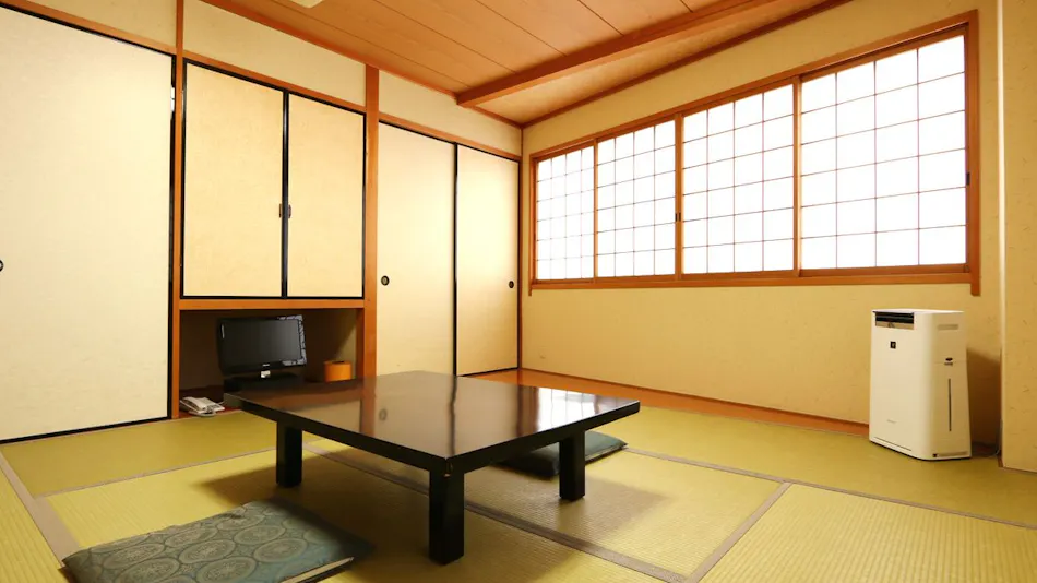 Wakasa Miko Bokai Koraku