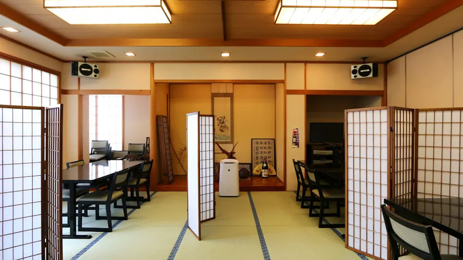 Wakasa Miko Bokai Koraku