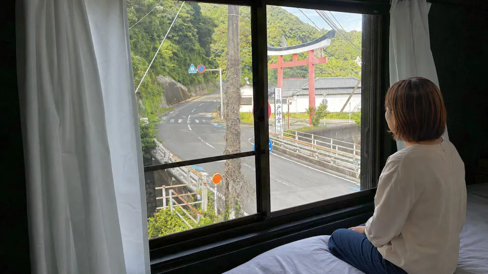 Udo Torii Gate Stay Yoi