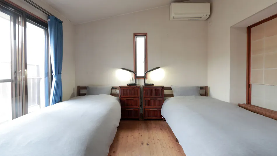 Hostel Five