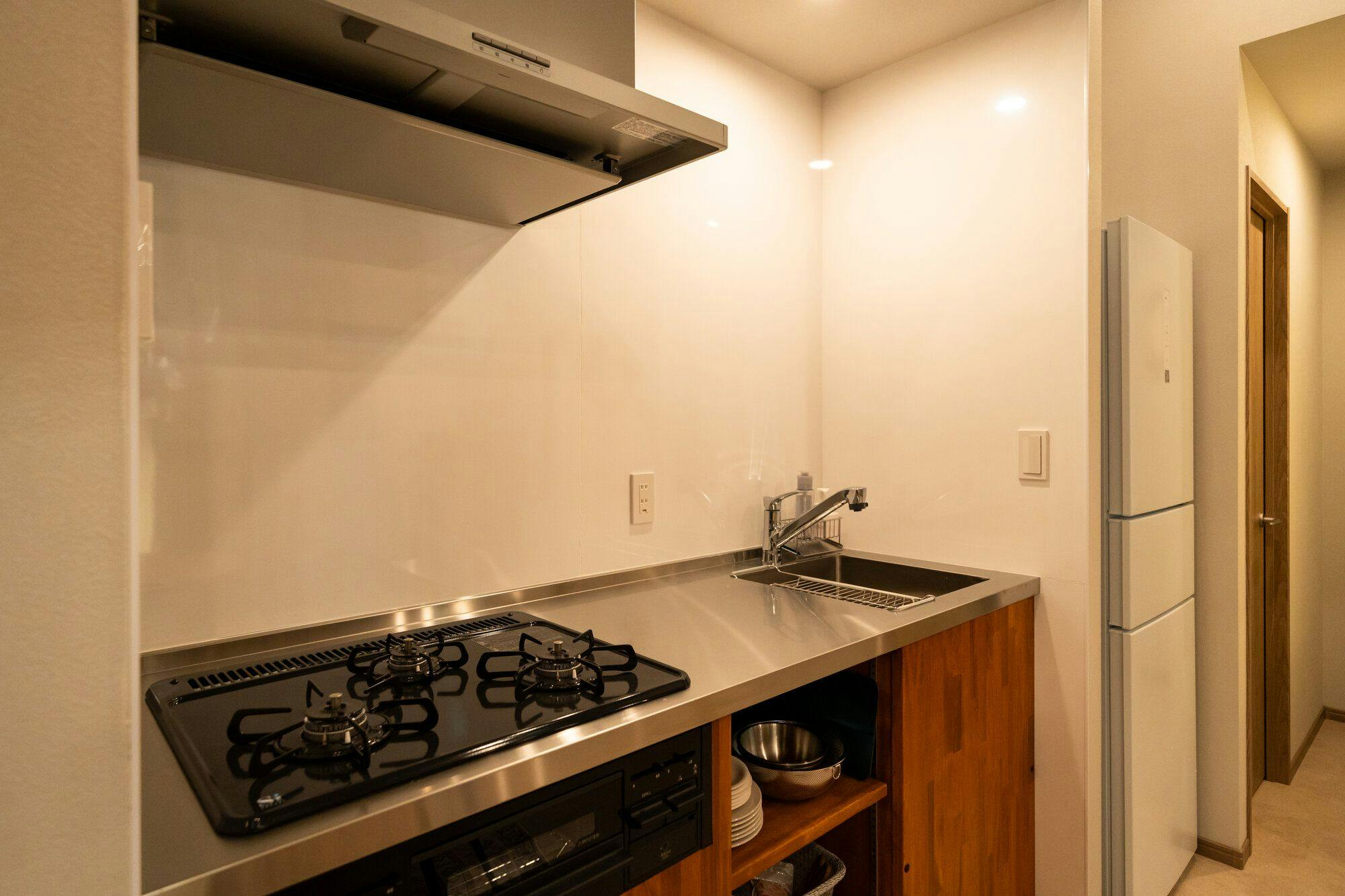 SUNZ ROOMS - Naha Miebashi -