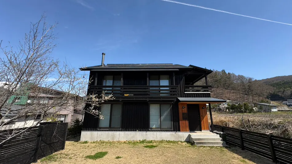 REN Hanare Hakuba
