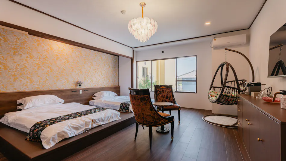 Fleur Resort & Hotel