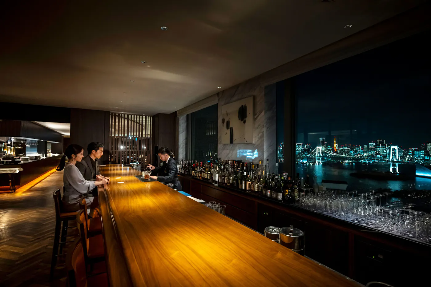 グランドニッコー東京 台場：夜景を望むバー