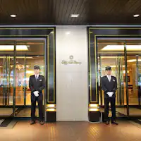 ホテル正面玄関