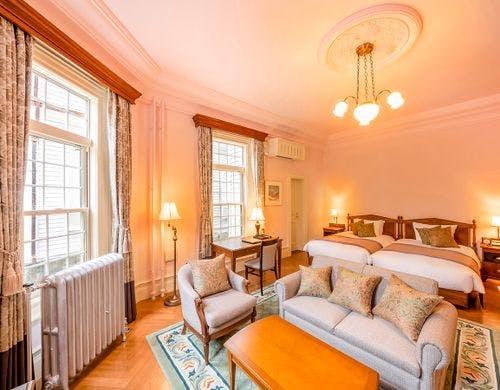 西洋館ヒストリックデラックスツイン