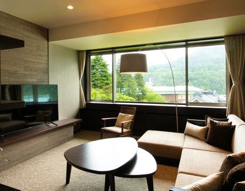 フォレスト・ウイング　プレミアスイート