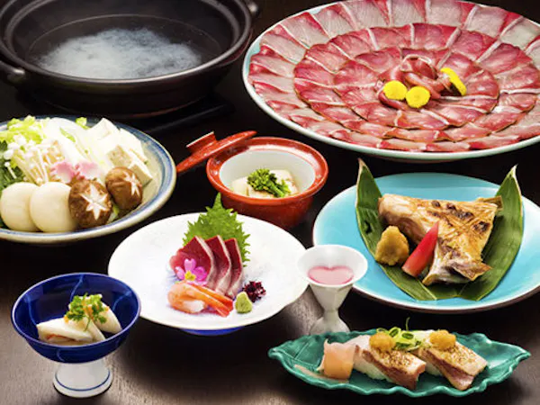 【寒ブリ堪能プラン】ぶりしゃぶ大鍋、お造り、ぶり大根などを味わい尽くす。ぶり好きの方にオススメ!