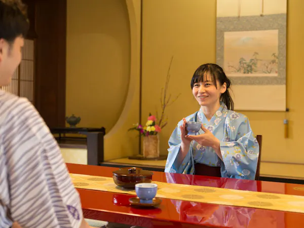 【お祝いプラン:料理長おまかせ懐石】<2つの特典付>創業300年、数寄屋造りの料理旅館で過ごす記念日