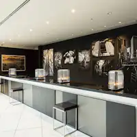 渋谷マークシティの5階にあるフロント