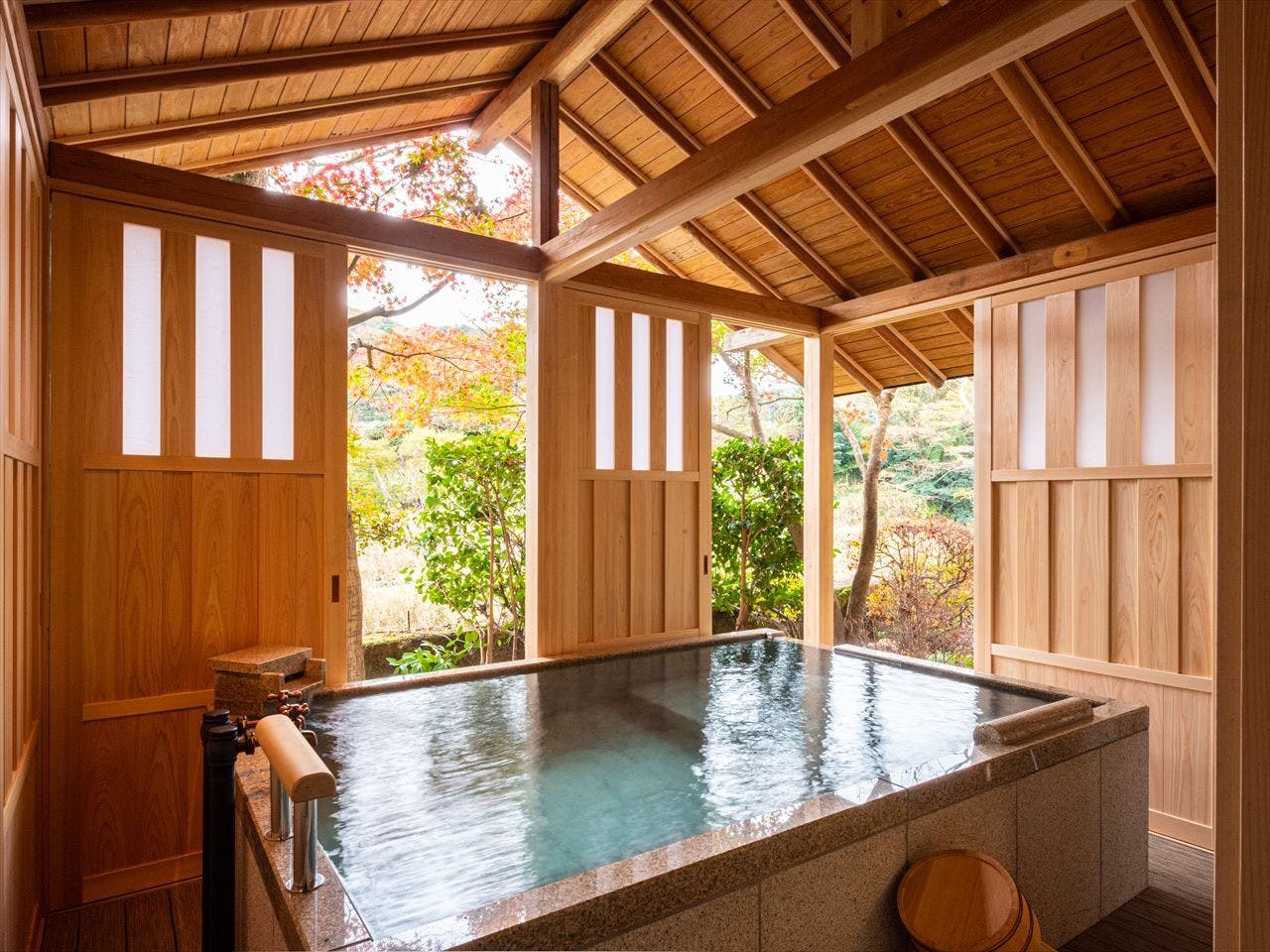 嵯峨沢館