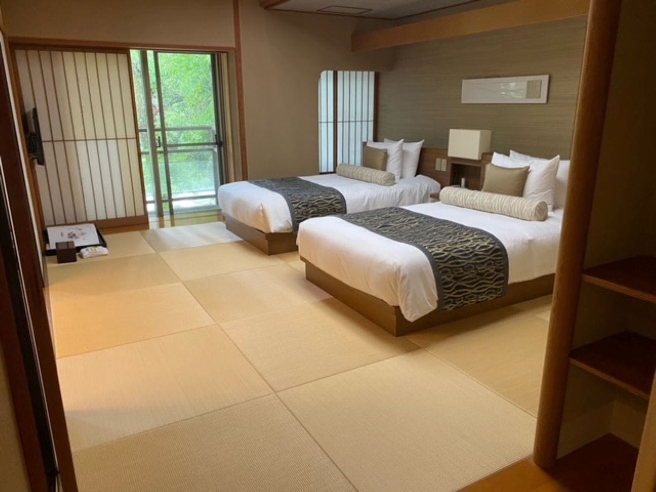 【Kogetsutei】Kamar Bergaya Jepang dengan Tempat Tidur dan Pemandian Air Panas Terbuka