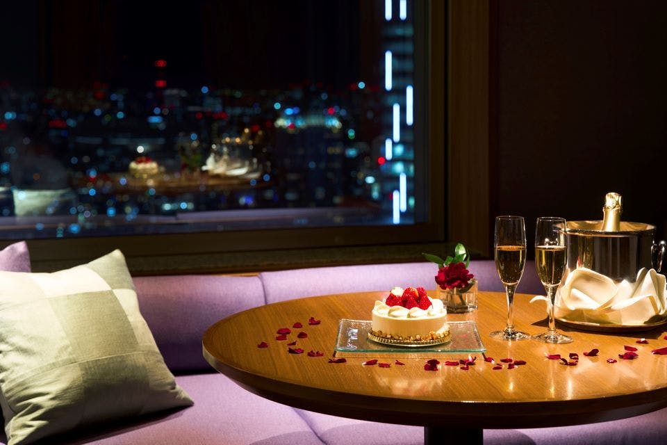 【誕生日や記念日におすすめ】ケーキ＆ハーフシャンパンで乾杯　スタンダードフロア　朝食付