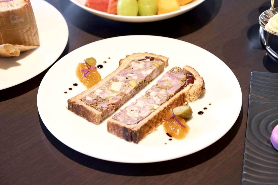 セルリアンタワー東急ホテル