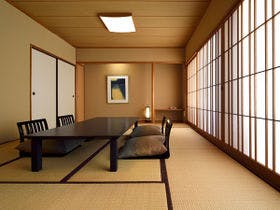 ロイヤルパインズホテル浦和