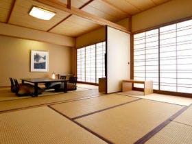 ロイヤルパインズホテル浦和