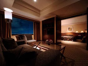 ロイヤルパインズホテル浦和