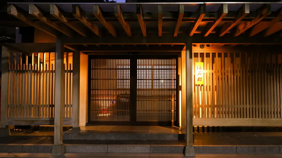 Tsubaki