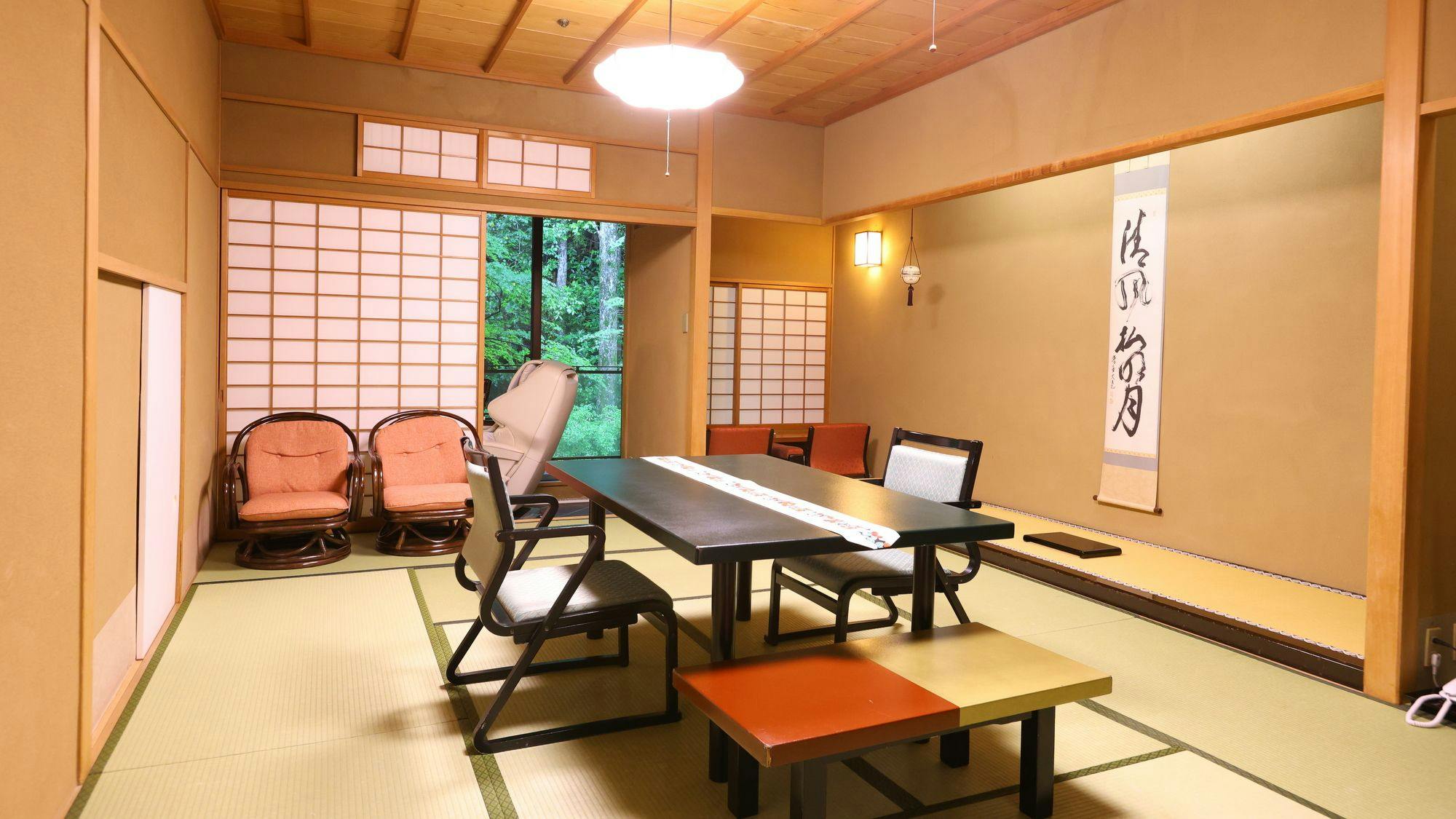 【迎賓館】「西王母」