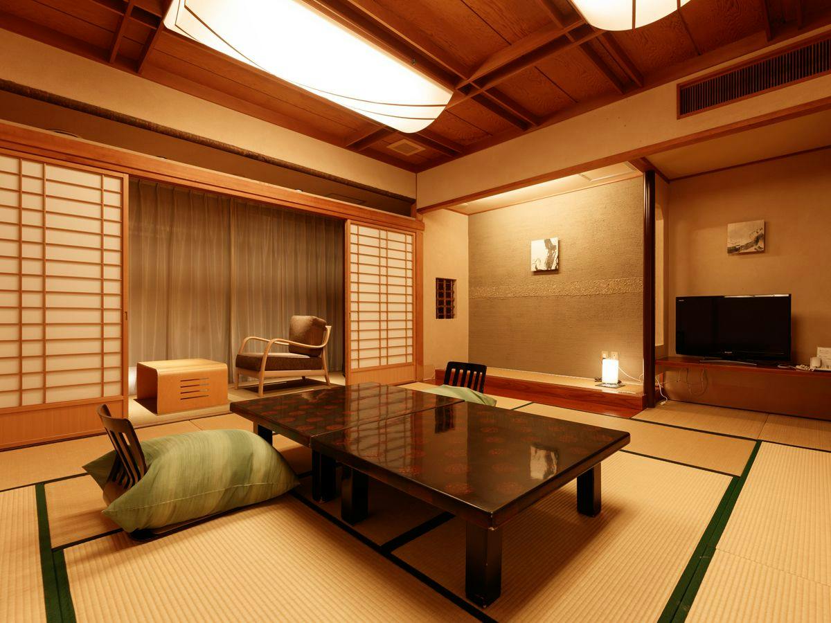 藤の棟　Aタイプ　デラックス和室（一例）