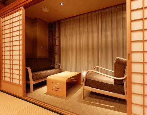 藤の棟　Aタイプ　デラックス和室（一例）