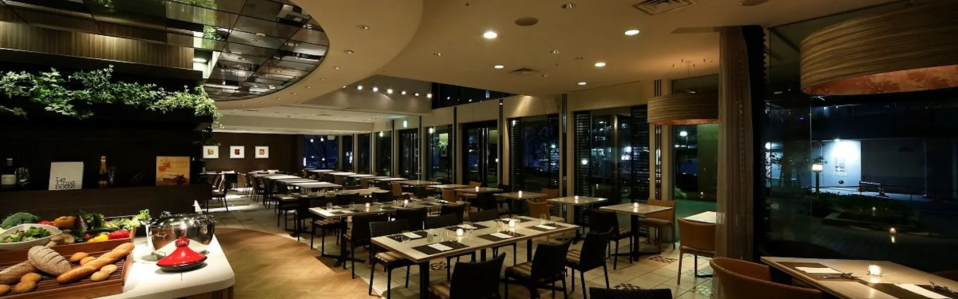 ANAクラウンプラザホテル福岡 by IHG