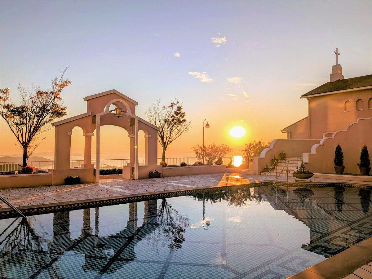 弓張の丘ホテル