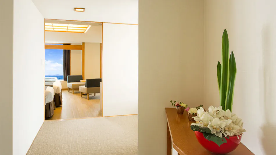 Lake Biwa Otsu Prince Hotel